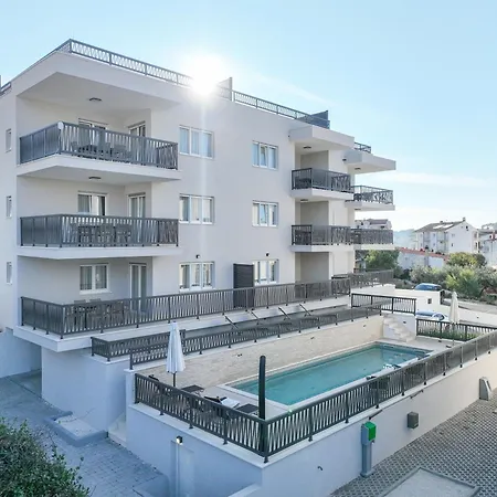 Lush Διαμέρισμα *