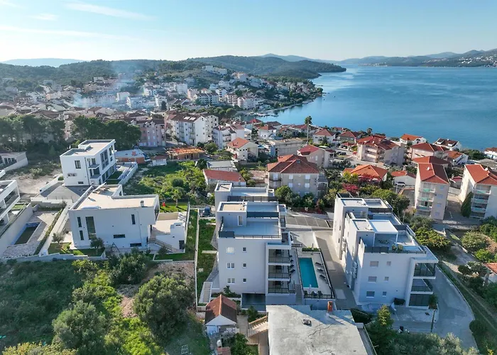 Lush Апартаменты