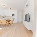 Lush Apartment Trogir