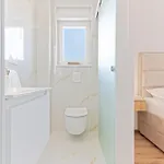 Lush Apartment