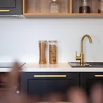 Apartment Lush *